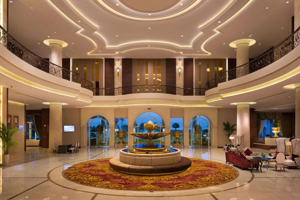 Garden City Hotel Phnom Penh Exterior photo