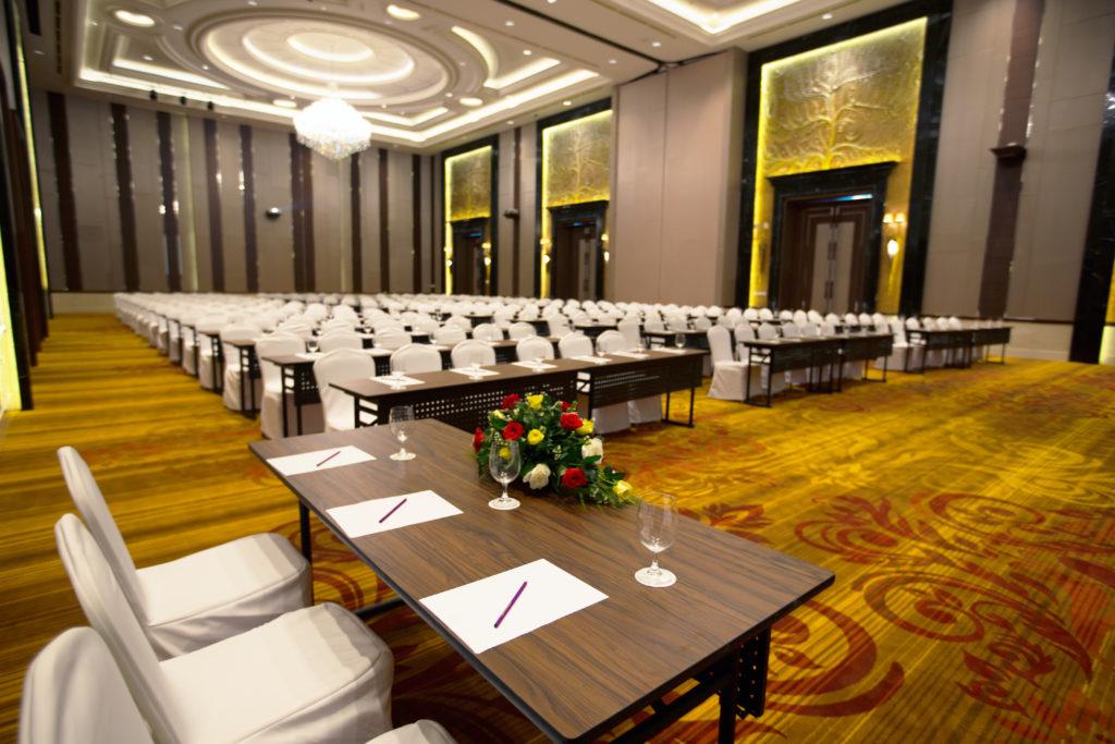 Garden City Hotel Phnom Penh Exterior photo