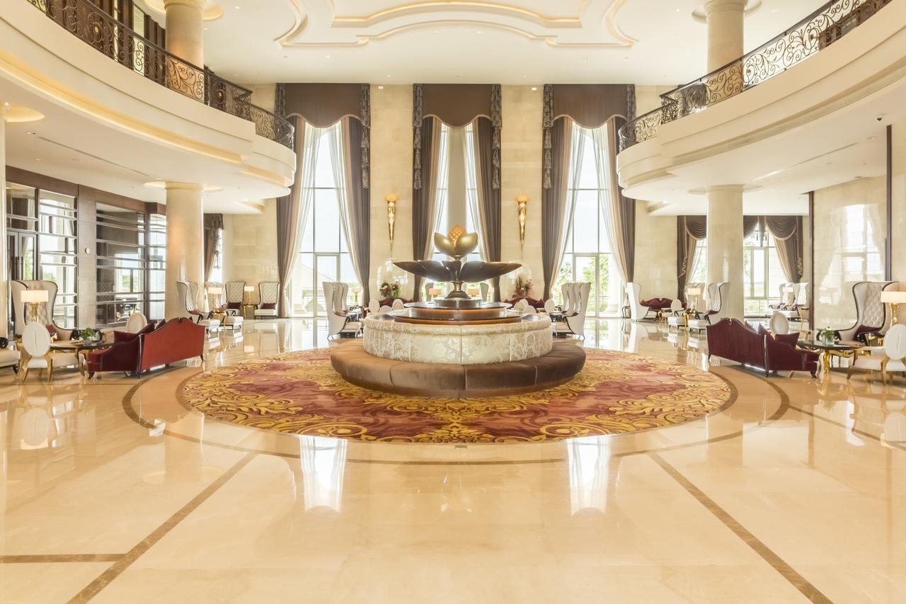 Garden City Hotel Phnom Penh Exterior photo