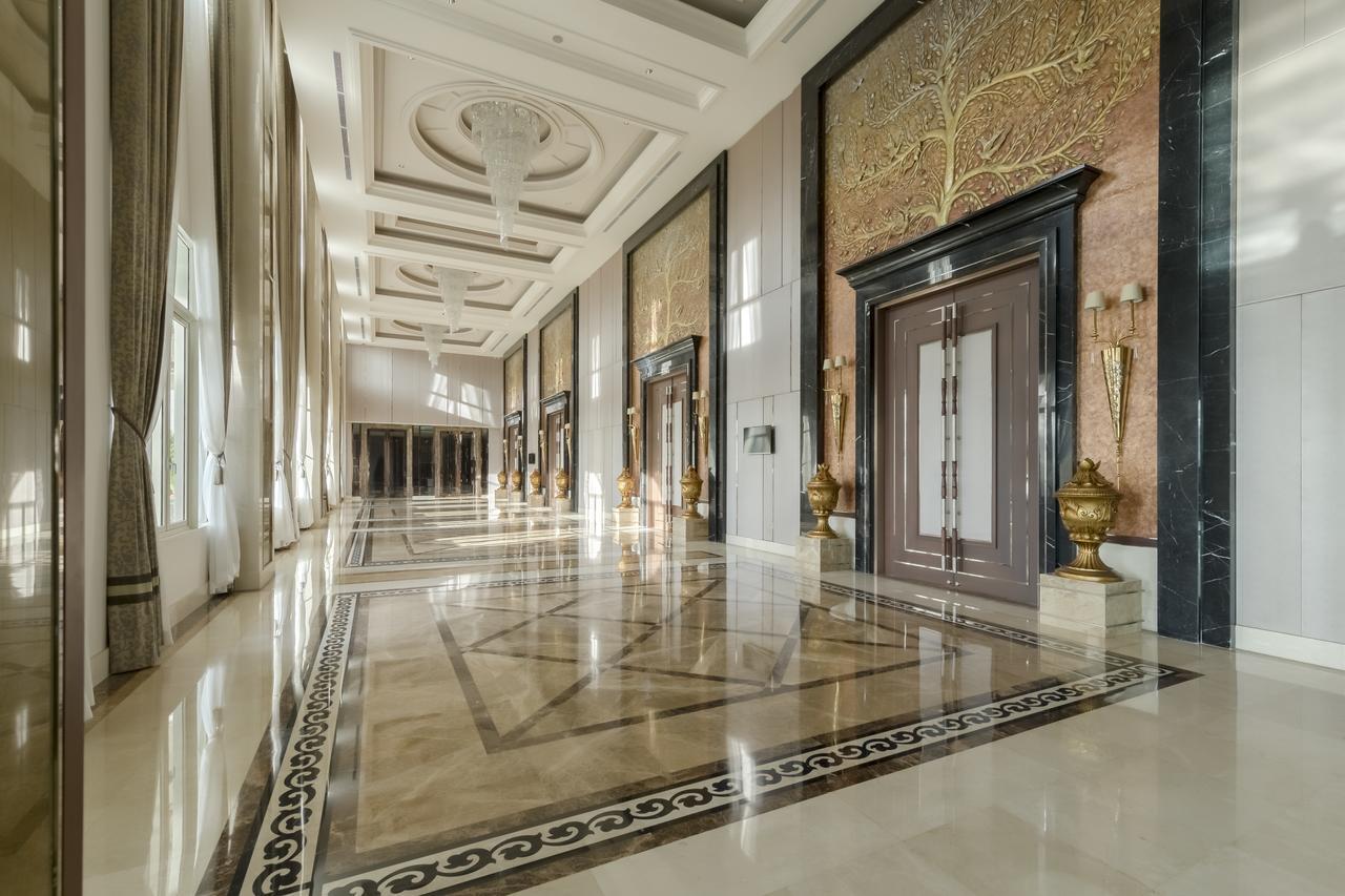 Garden City Hotel Phnom Penh Exterior photo